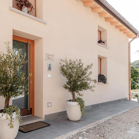 Agriturismo Rive Del Bacio - La Dimora 瓦尔多比亚德内 外观 照片