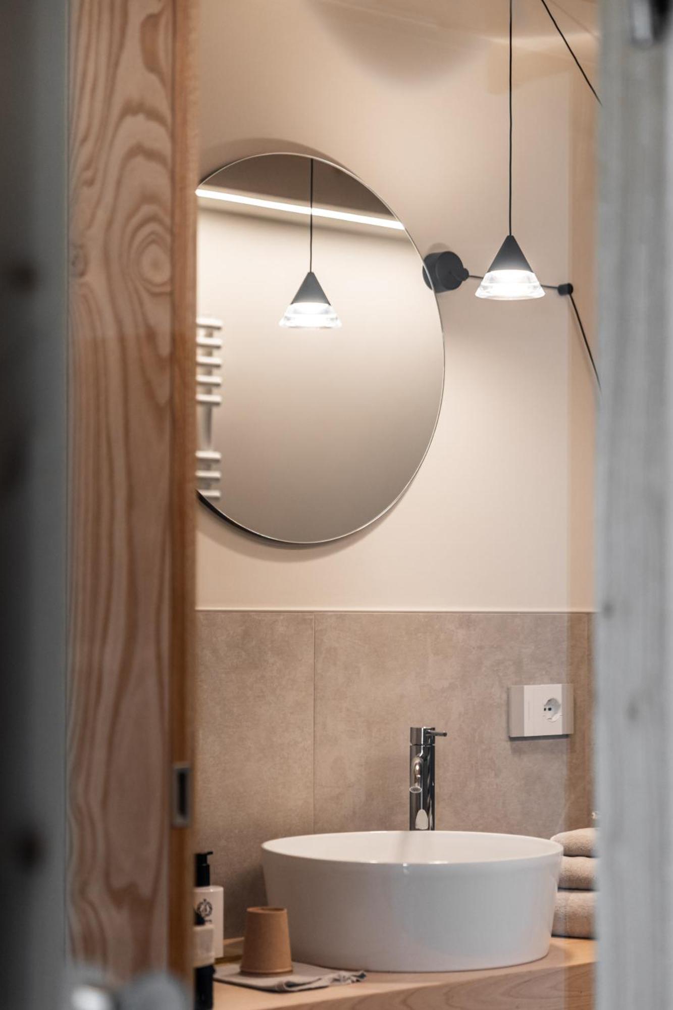 Agriturismo Rive Del Bacio - La Dimora 瓦尔多比亚德内 外观 照片