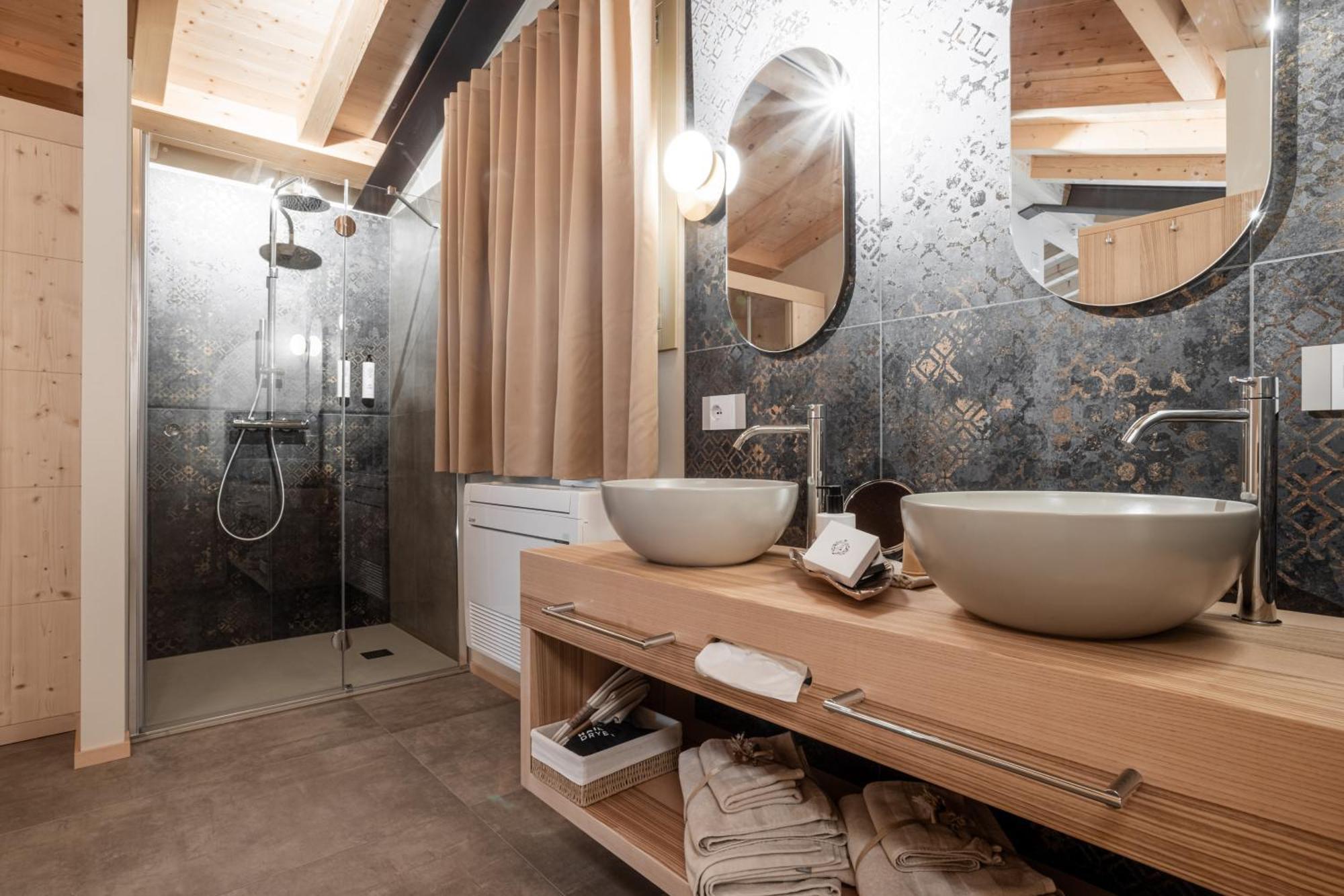 Agriturismo Rive Del Bacio - La Dimora 瓦尔多比亚德内 外观 照片